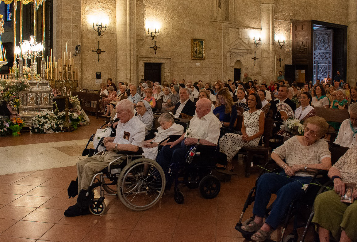 LXIII años de Caravana Blanca